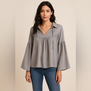 Side Stitch Gray Boho Sleeve Blouse Size M